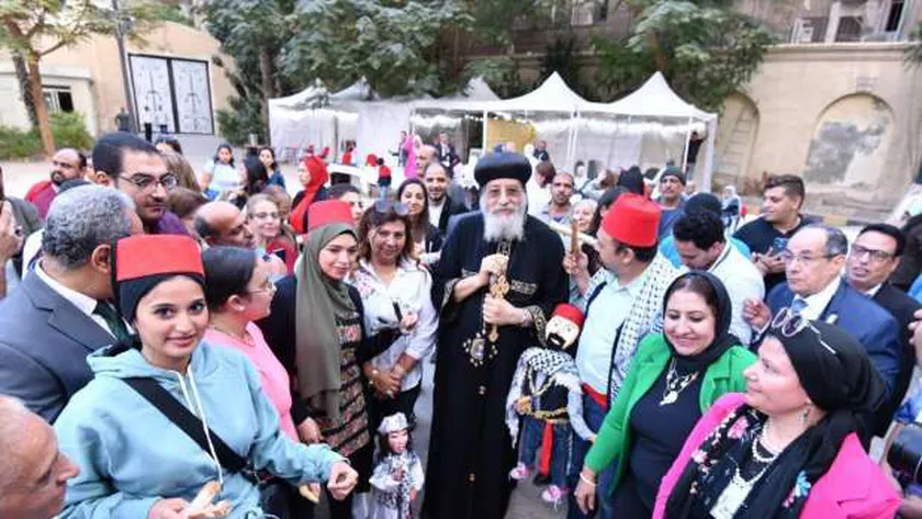 البابا تواضروس يشارك في فعاليات مبادرة «بداية» بالكاتدرائية المرقسية
| يلا شوت
