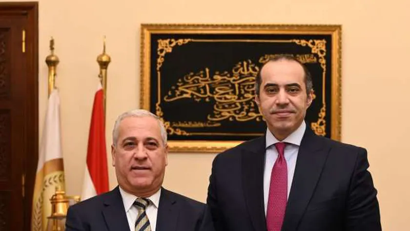 وزير الشئون النيابية يبحث مع رئيس الهيئة الوطنية للصحافة تعزيز دور الإعلام
| يلا شوت