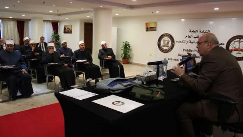 «الأوقاف» تستكمل محاضرات «المعايشة المهنية» لمفتشي الوزارة بالتعاون مع «البحوث الجنائية»
| يلا شوت