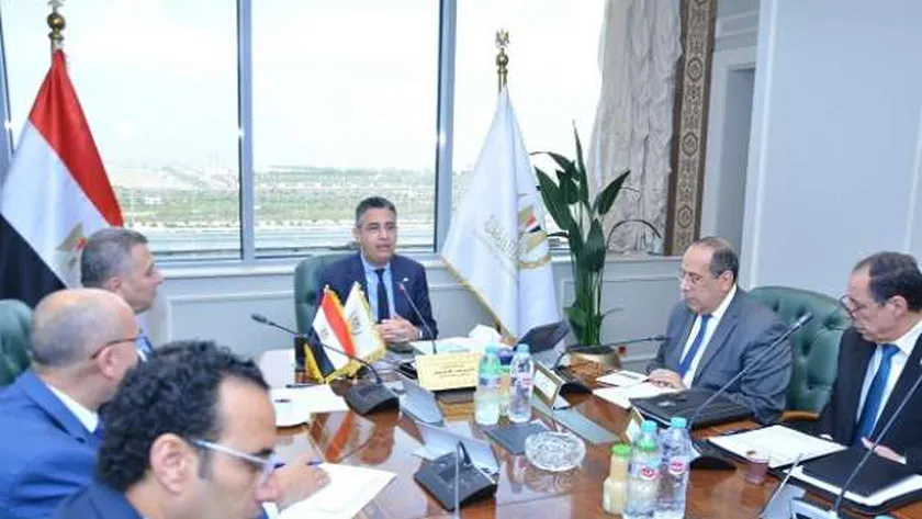 «التموين» توجه شركات السكر بالاستعداد لموسم حصاد القصب والبنجر
| يلا شوت