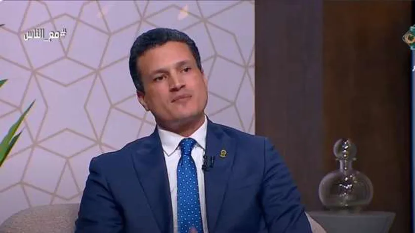 أسامة الحديدي: وحدة «لم الشمل» تقدم خدماتها للأسر المصرية والعربية مجانا
| يلا شوت
