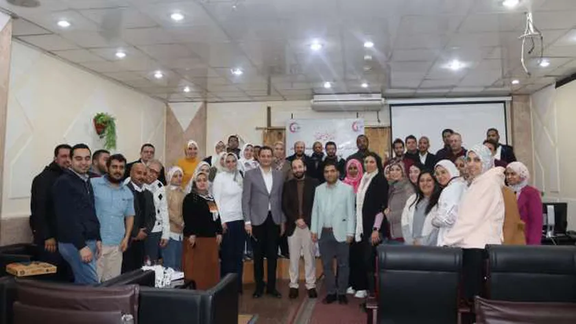«الخدمات الطبية بالكهرباء» تنظم اليوم العلمي لقسم الكُلى.. 4 ورش عمل
| يلا شوت