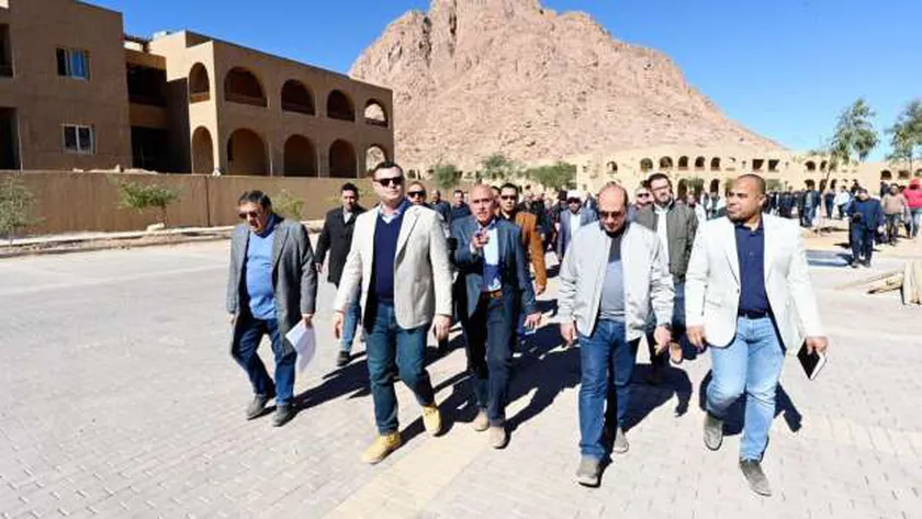 وزير الإسكان يوجه بسرعة إنهاء تطوير التجلي الأعظم: «عاوز الموقع خلية نحل»
| يلا شوت