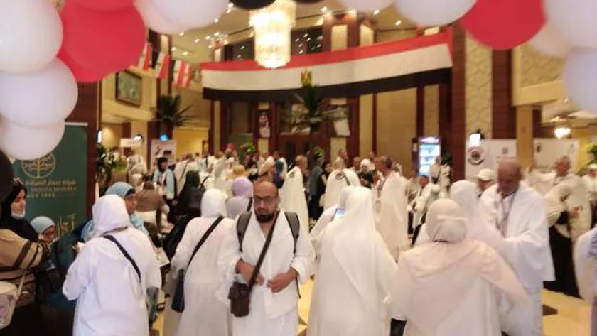 غرفة السياحة تحذر المواطنين من التعامل مع السماسرة عند التقدم للحج
| يلا شوت