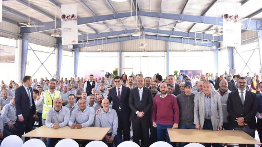 وزير العمل: دعم خطة تنمية وتمكين المواهب المصرية وفقا للمعايير الدولية
| يلا شوت