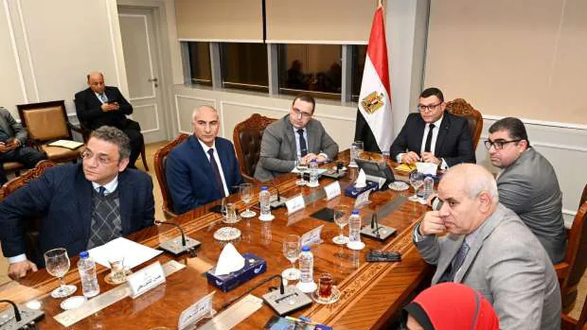 وزير الإسكان يتابع الموقف التنفيذي لمشروعات مدينة بورسعيد الجديدة
| يلا شوت