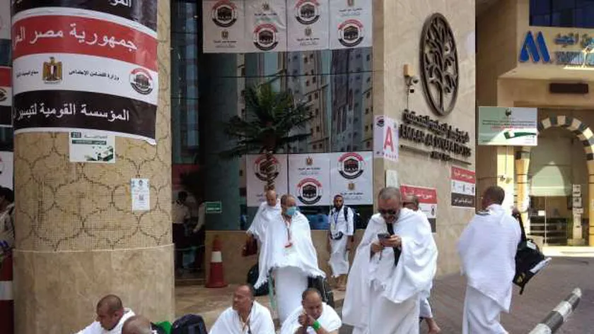 عضو بـ«الغرف السياحة» عن مؤشرات قرعة «الحج السياحي»: 6 آلاف تأشيرة للبري و19 ألفا للجوي
| يلا شوت
