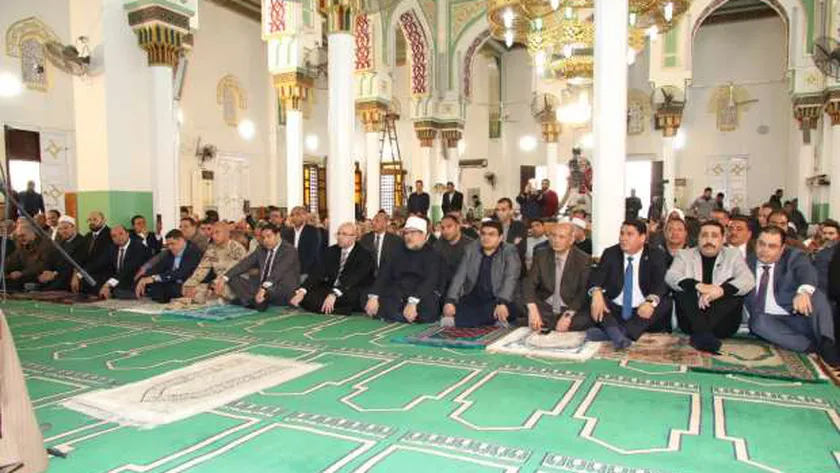 «الأوقاف» تعلن موضوع خطبة الجمعة القادمة.. أثر صناعة العقول في بناء الإنسان
| يلا شوت