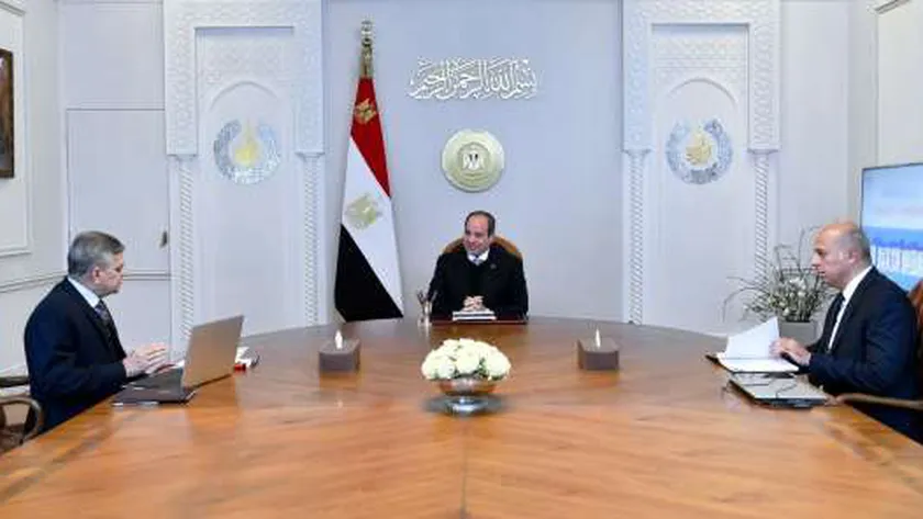 الرئيس السيسي يلتقي برئيس هيئة قناة السويس ويتابع تأثير الأوضاع الإقليمية على الحركة الملاحية
| يلا شوت