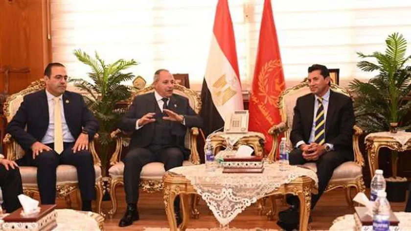«شباب النواب»: الانتهاء من تنفيذ استاد النادي المصري شهر يونيو عام 2025
| يلا شوت