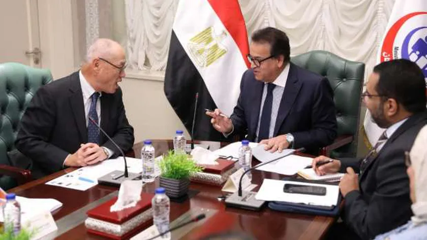 وزير الصحة يبحث الاستفادة من الخبرات اليابانية في مجال التنمية البشرية بالقطاع
| يلا شوت