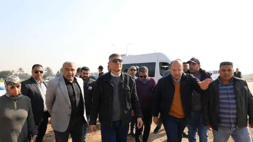 محافظ الجيزة يتابع شبكة الطرق والمحاور في مدينة كرداسة
| يلا شوت