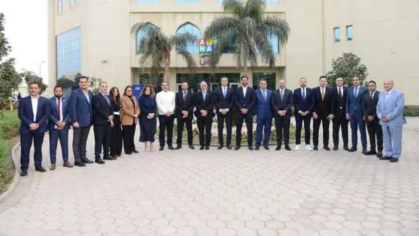 حزب مستقبل وطن يزور مستشفى الناس ويعلن التبرع بـ11 مليون جنيه لعلاج غير القادرين
| يلا شوت