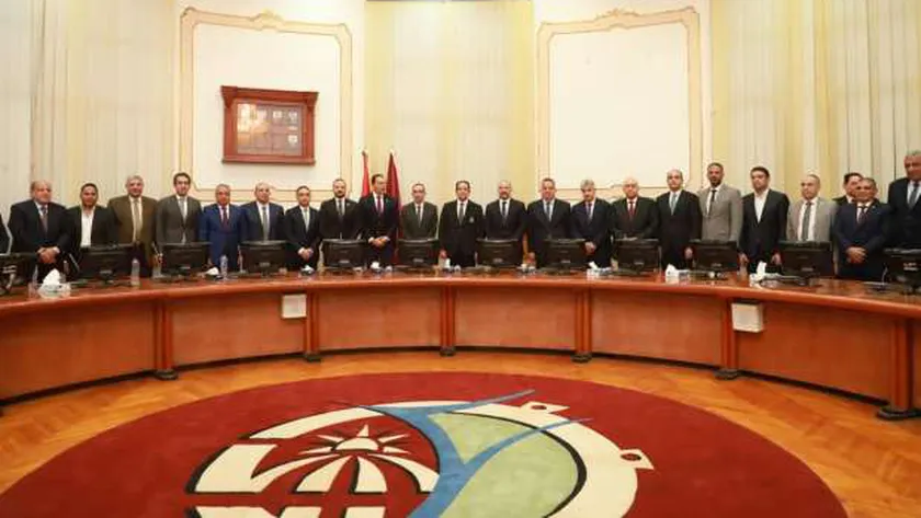 رئيس جامعة الفيوم يشيد بجهود «مستقبل وطن» بالمحافظة: يقدم مبادرات خدمية
| يلا شوت