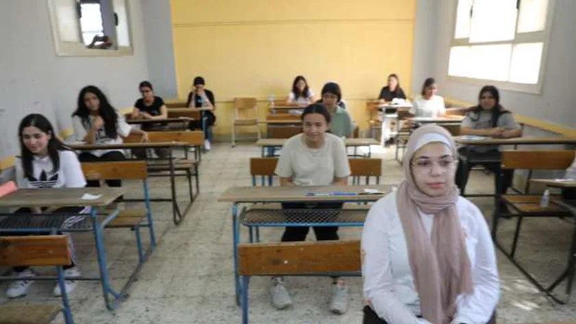 استمارة الثانوية العامة 2025.. مواعيد وطرق التقديم لخوض الامتحانات
| يلا شوت