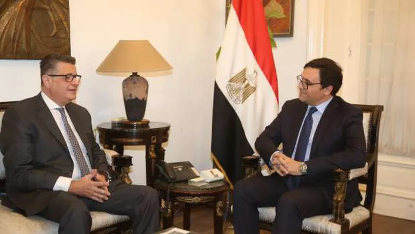 وزير الثقافة: حريصون على تعزيز حقوق الإنسان بمفهومها الشامل
| يلا شوت