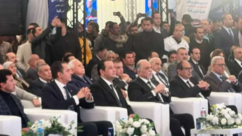«مستقبل وطن» يوزع 150 جهاز عروسة و100 رحلة عمرة بالشرقية
| يلا شوت