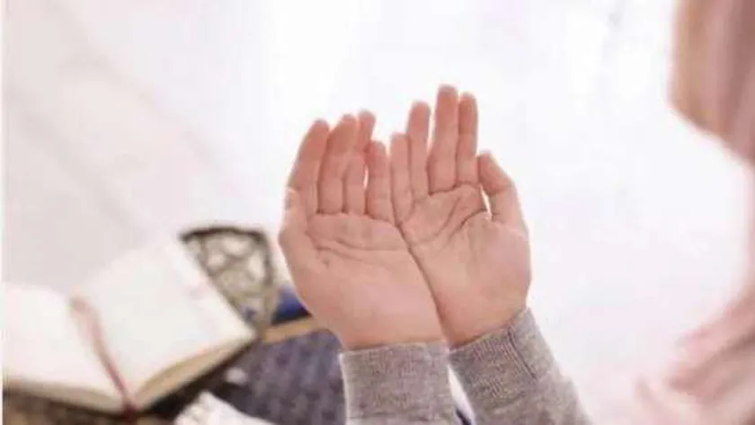 دعاء الأم لابنها أثناء الامتحانات في رجب.. اللهم أنزل السكينة على قلوبهم
| يلا شوت