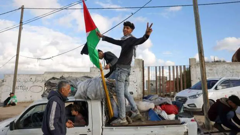 شخصيات عامة ومفكرون يعلنون رفضهم دعوات تهجير الفلسطينيين
| يلا شوت