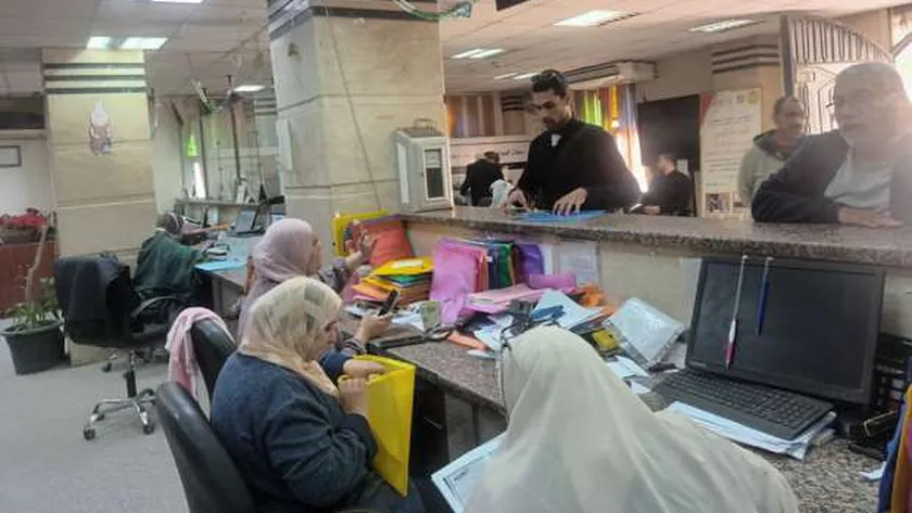 رئيس حي المعادي يوجه موظفي المركز التكنولوجي بإنجاز طلبات التصالح في مخالفات البناء
| يلا شوت
