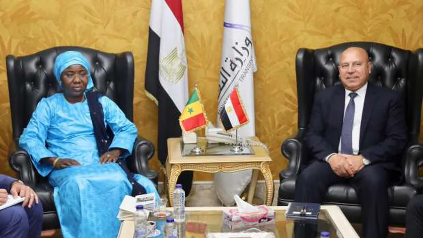 وزيرة الصيد السنغالية: نسعى إلى تسيير خط ملاحي مع مصر لتعزيز التبادل التجاري
| يلا شوت