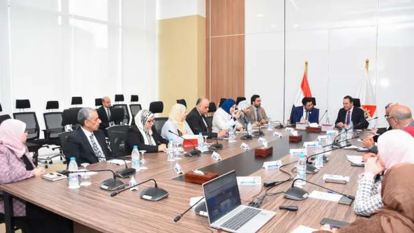 «معلومات الوزراء» يستقبل وفدا من مركز البحرين للدراسات الاستراتيجية والدولية والطاقة
| يلا شوت