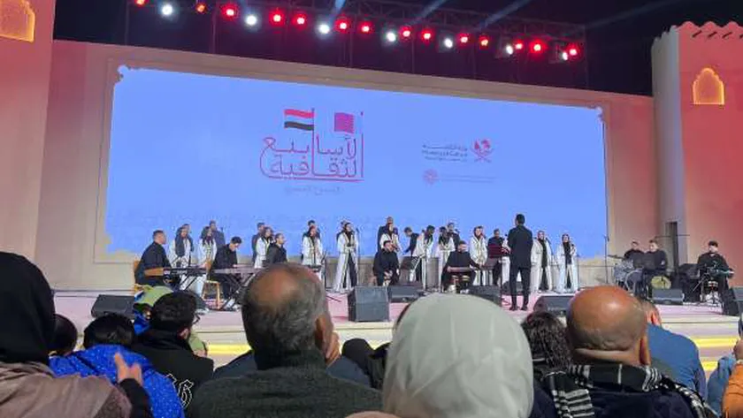 وزير الثقافة القطري يشهد فعاليات الليلة الثالثة للأسبوع الثقافي المصري
| يلا شوت