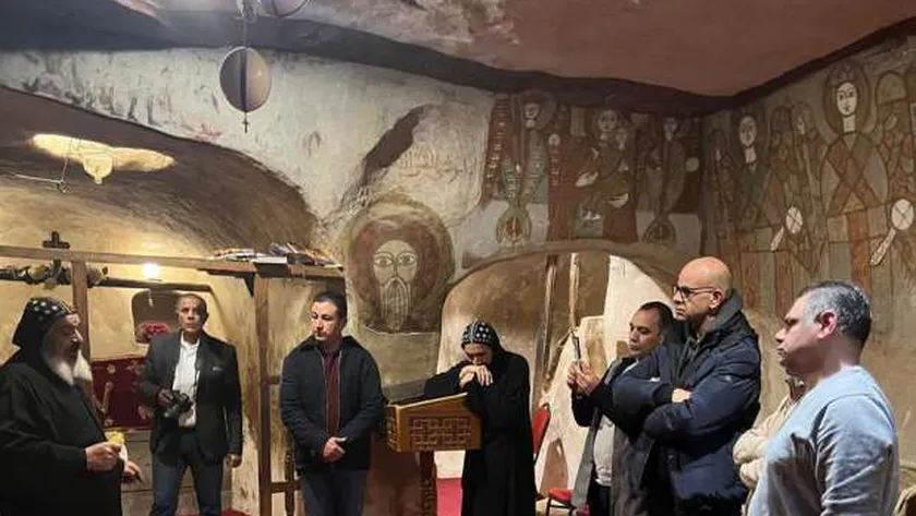«السياحة» تتابع أعمال ترميم دير الأنبا بولا بالبحر الأحمر
| يلا شوت