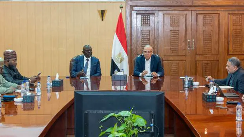 وزير الري يلتقى نظيره النيجيري للتباحث حول سبل تعزيز التعاون بين البلدين
| يلا شوت