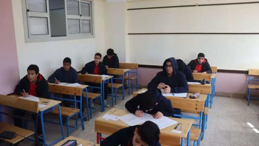 جمع كلمة سيد بامتحان اللغة العربية للشهادة الإعدادية الترم الأول
| يلا شوت
