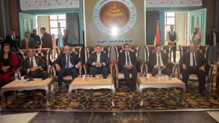 حزب «الشعب الجمهوري» يدرب 400 شاب للمحليات في الجيزة والفيوم وبني سويف
| يلا شوت