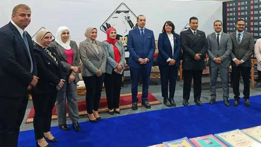 تنسيقية شباب الأحزاب والسياسيين تشارك في افتتاح معرض القاهرة الدولي للكتاب
| يلا شوت