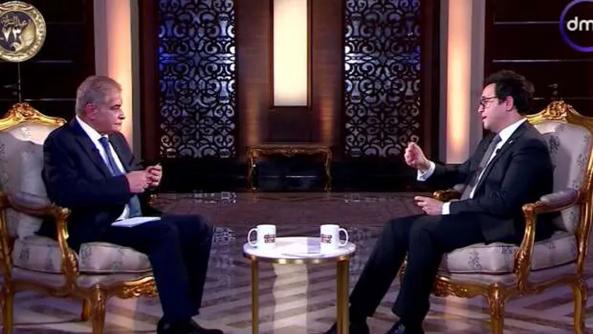 وزير الثقافة: الظروف الاقتصادية لا تؤثر على حركة البيع في معرض الكتاب
| يلا شوت