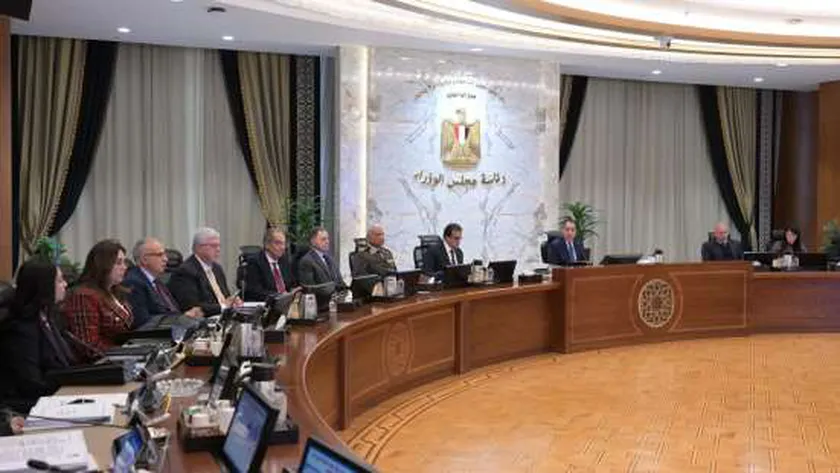 الحكومة توافق على 15 قرارا هاما: منها تعديل حدود القاهرة الجديدة
| يلا شوت