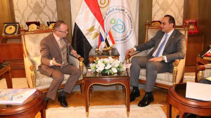 «الرعاية الصحية» تتفق على برامج تدريب للأطقم الطبية مع التشيك
| يلا شوت