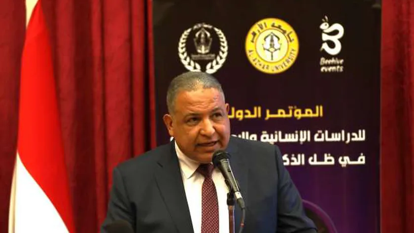 نائب رئيس جامعة الأزهر يدعو للاستفادة من الذكاء الاصطناعي في تحسين البحث العلمي
| يلا شوت
