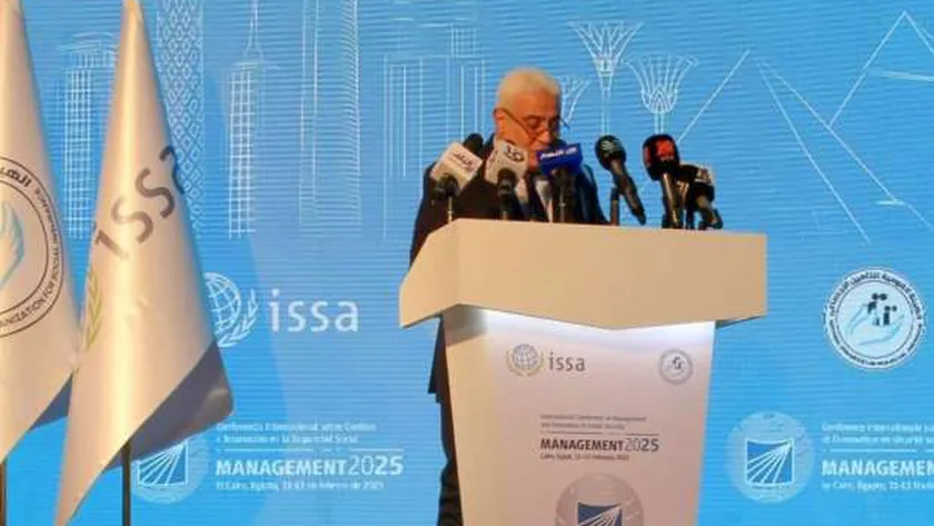 خدمات جديدة لأصحاب المعاشات على تطبيق هاتفي للتأمينات.. اعرف موعد تفعيله
| يلا شوت
