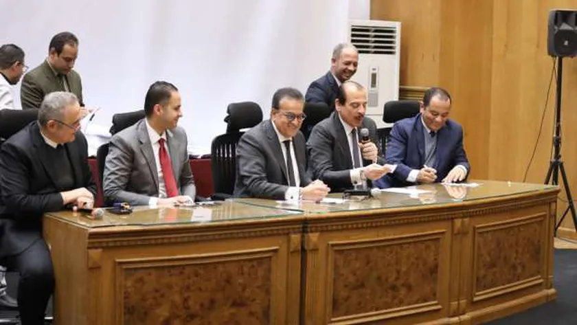 وزير الصحة يعلن أسماء البعثة الطبية لموسم الحج 2025.. «اعرف القائمة الكاملة»
| يلا شوت