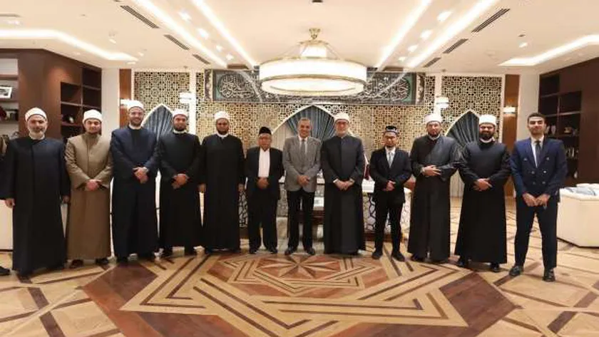 مفتي الجمهورية يبحث مع وفد إندونيسي التعاون في المجال الدعوي التعليمي
| يلا شوت