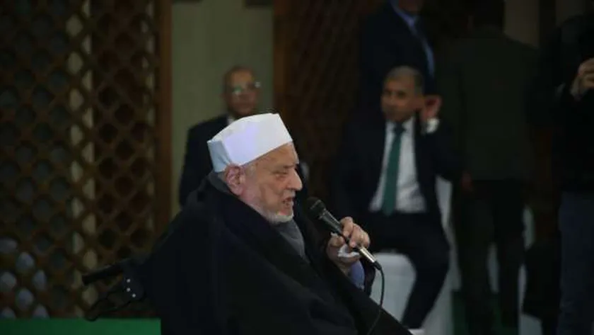 أحمد عمر هاشم: فعاليات نقابة الأشراف ترسخ قيم الانتماء وحب الوطن
| يلا شوت