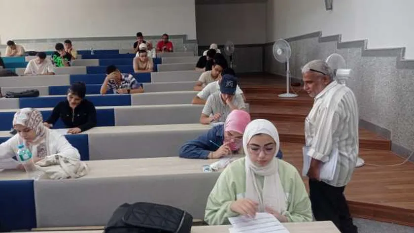 مصادر جامعية: البدء في إعلان نتائج الكليات.. والترم الثاني في موعده
| يلا شوت