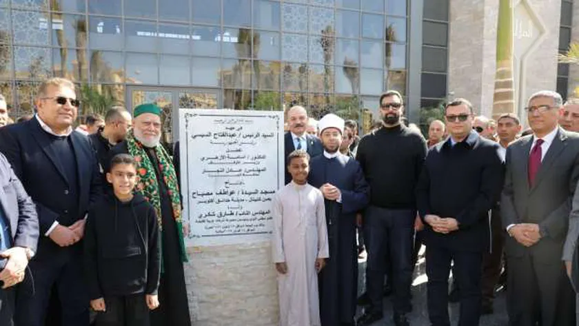 محافظ الجيزة: افتتاح 6 مساجد بحدائق أكتوبر والعياط وكرداسة بعد تجديدها وصيانتها
| يلا شوت