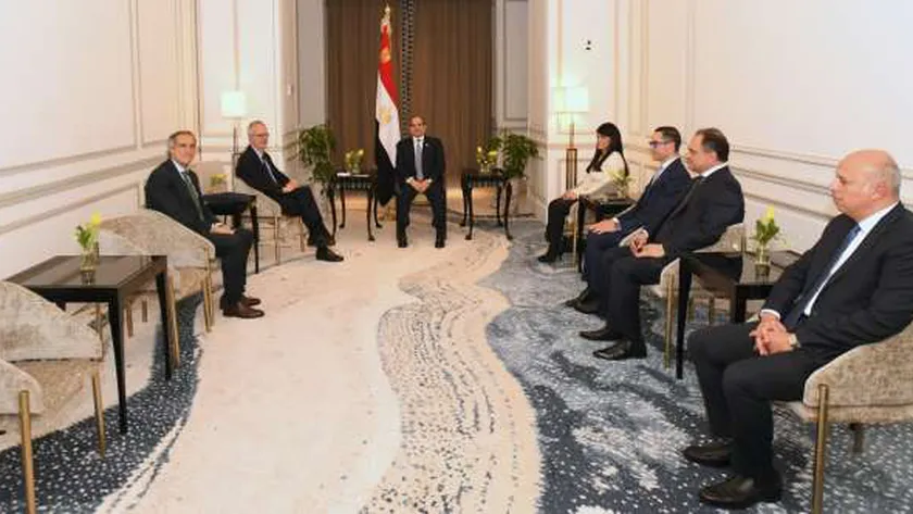 الرئيس السيسي: مصر تقدم كل التسهيلات للشركات الإسبانية للاستثمار في السياحة
| يلا شوت