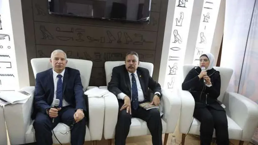 معرض الكتاب يناقش دور الأطباء في الحياة السياسية والاجتماعية
| يلا شوت