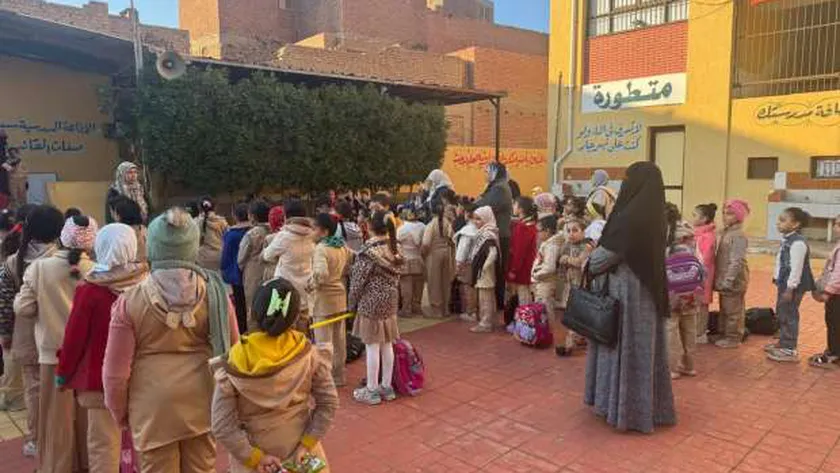 هل ستتغير مواعيد الدراسة الرسمية في شهر رمضان؟.. «التعليم» تحسم الجدل
| يلا شوت