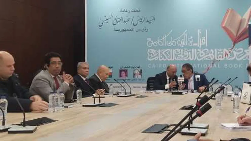 ضياء رشوان: إعلام الإخوان لن يتوقف عن بث الأكاذيب والشائعات
| يلا شوت