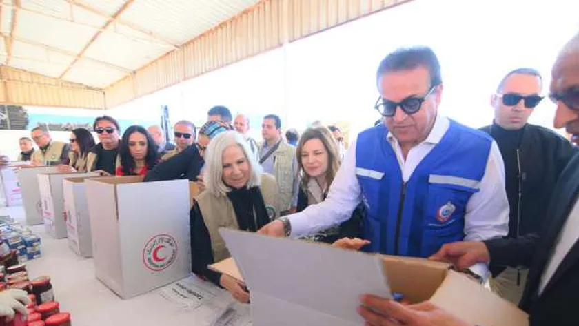 وزيرا الصحة والتضامن ووفد الجامعة العربية يطلقون قافلة مساعدات لأهالي غزة
| يلا شوت