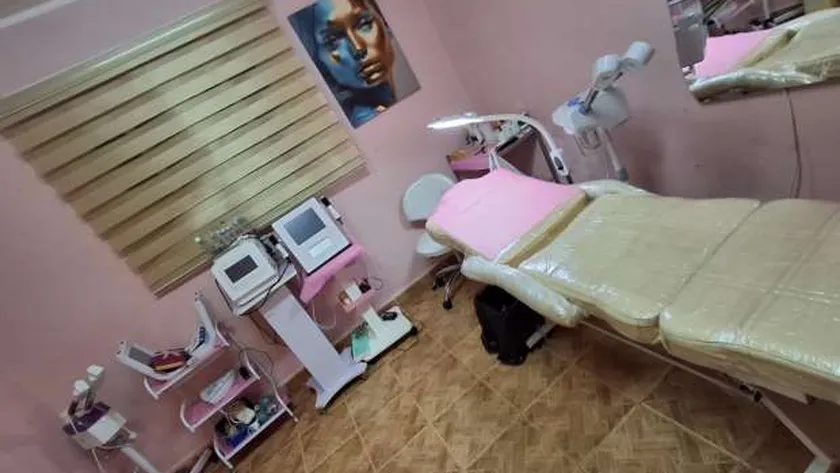 وزارة الصحة تغلق عيادة «ديفا كلينك» للأمراض الجلدية والتجميل
| يلا شوت