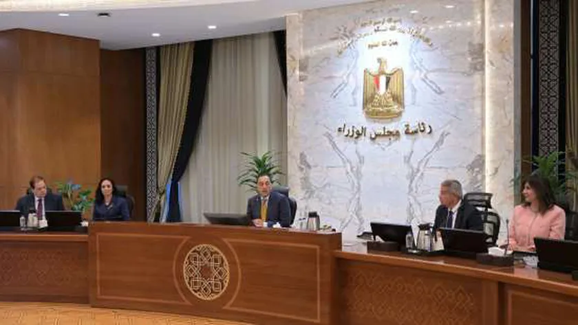 مدبولي: التنسيق بين الحكومة والتحالف الوطني لإعلان حزمة مبادرات لدعم الأكثر احتياجا
| يلا شوت