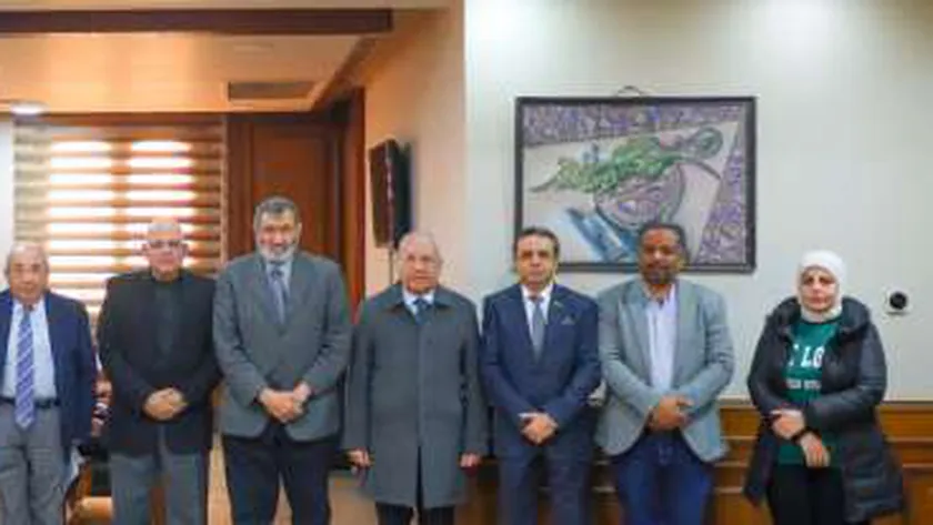 قرارات أولى اجتماعات لجنة إعمار غزة بـ«المهندسين».. دراسات فنية لوضع تصورات واضحة
| يلا شوت